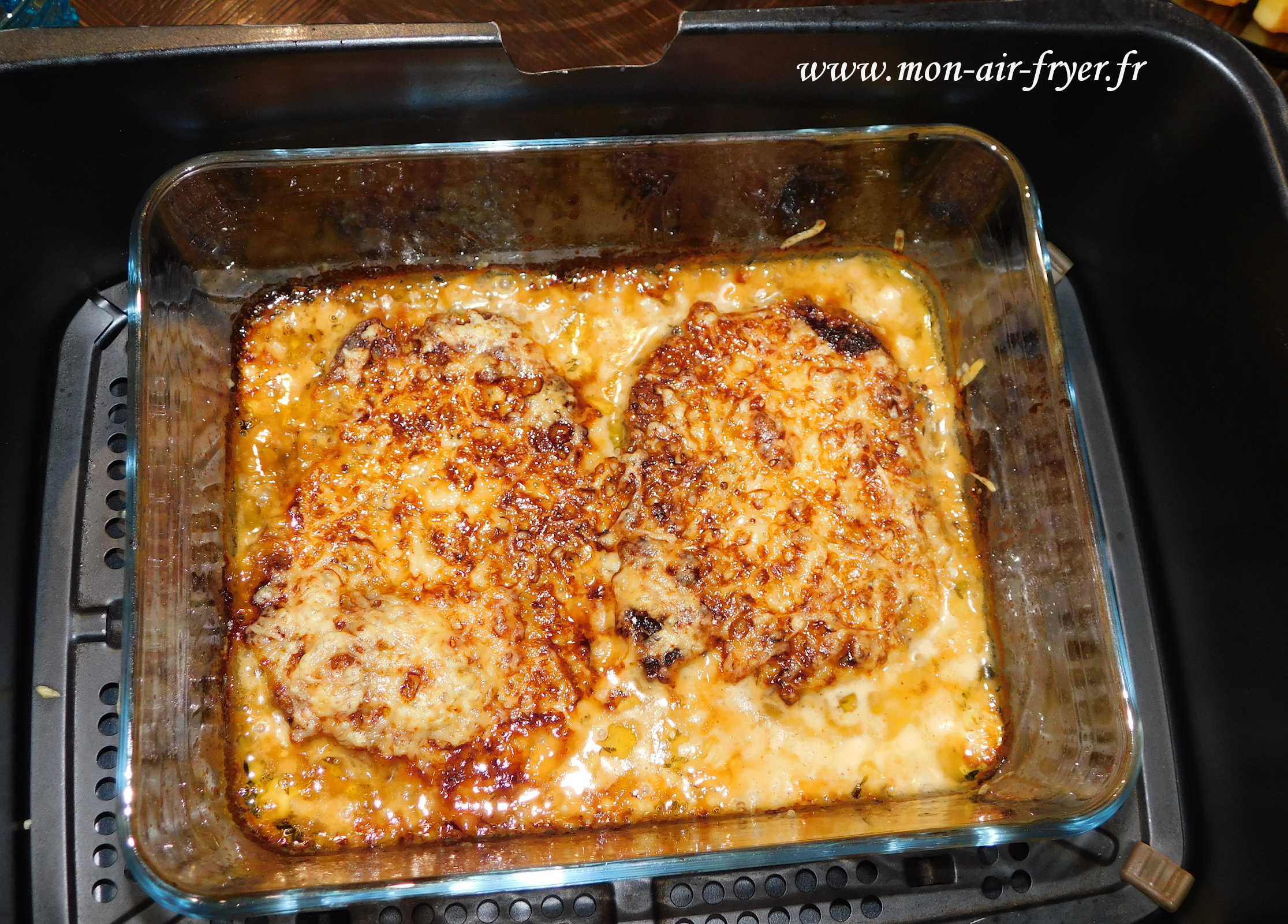 Échines de porc gratinées moutarde et crème