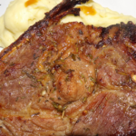 échines de porc caramélisées